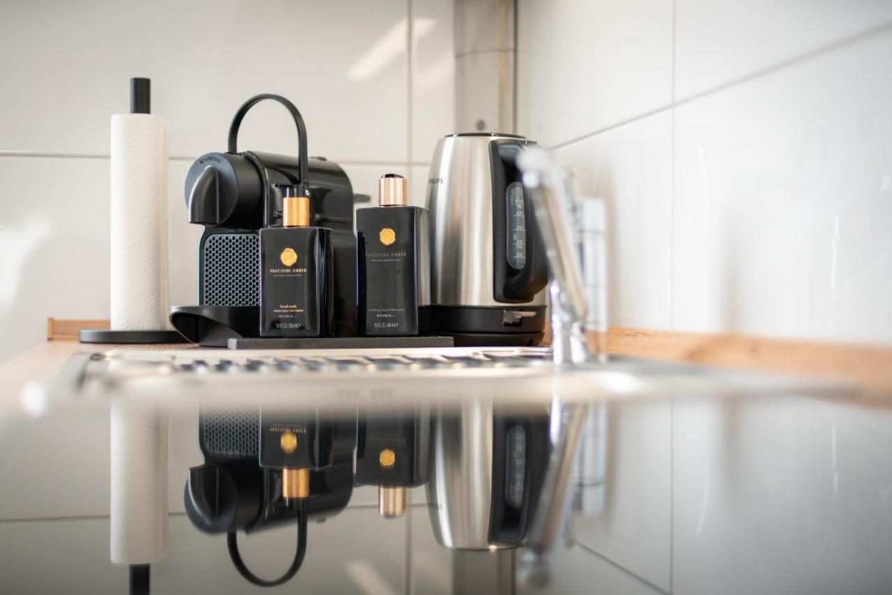 Shiny Homes - Elegant Apartment Bielefeld