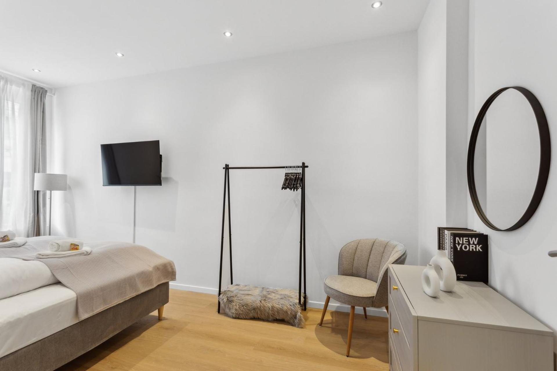 Shiny Homes - Elegant Apartment Bielefeld